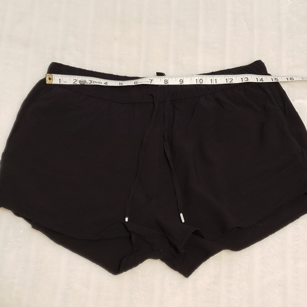 H&M Divided Lightweight Drawstring Shorts - Picture 6 of 8